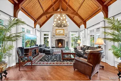 4 Ridgewood Street, Ladue, MO 63124 - Photo 23