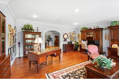 4 Ridgewood Street, Ladue, MO 63124 - Photo 39