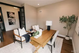 5321 Tesson Ct, Saint Louis, MO 63128 - Photo 7