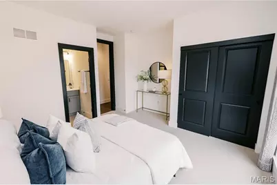 5321 Tesson Court, Saint Louis, MO 63128 - Photo 5