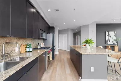 4909 Laclede Avenue #701, Saint Louis, MO 63108 - Photo 9