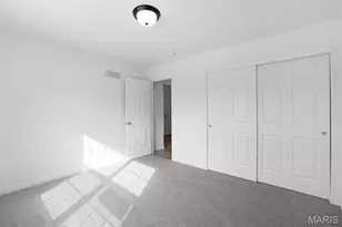 16804 River Stone Dr, Florissant, MO 63031 - Photo 9