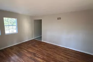 8440 N Broadway, Saint Louis, MO 63147 - Photo 7