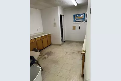 2643 Gravois Avenue, Saint Louis, MO 63118 - Photo 5