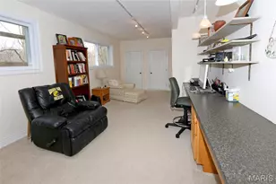 589 Wetherby Terrace Dr, Ballwin, MO 63021 - Photo 31