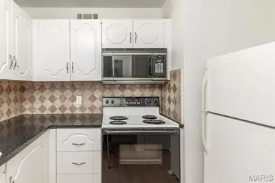 13555 Coliseum Drive #G, Chesterfield, MO 63017 - Photo 11