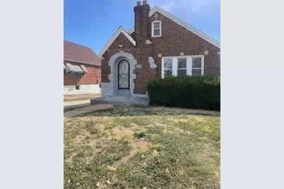 8528 Riverview Boulevard, Saint Louis, MO 63147 - Photo 3