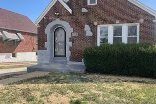 8528 Riverview Blvd, Saint Louis, MO 63147 - Photo 3