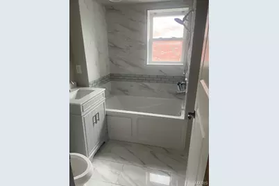 8528 Riverview Boulevard, Saint Louis, MO 63147 - Photo 11