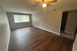 14 Bruce Dr, Florissant, MO 63031 - Photo 3