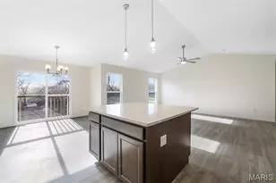 16787 River Stone Dr, Florissant, MO 63031 - Photo 9