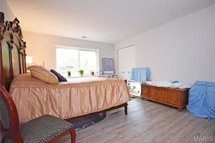 2248 Ridgley Woods Dr, Chesterfield, MO 63005 - Photo 29