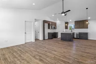 308 Blackberry Ln, Bismarck, MO 63624 - Photo 7