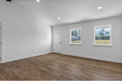 308 Blackberry Lane, Bismarck, MO 63624 - Photo 5