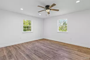 308 Blackberry Ln, Bismarck, MO 63624 - Photo 11