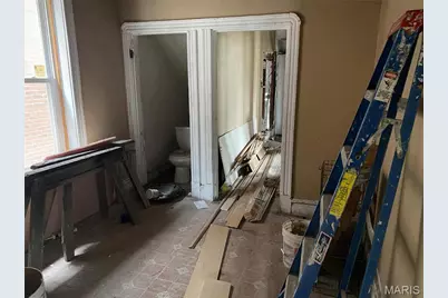 6010 Bartmer Avenue, Saint Louis, MO 63112 - Photo 7