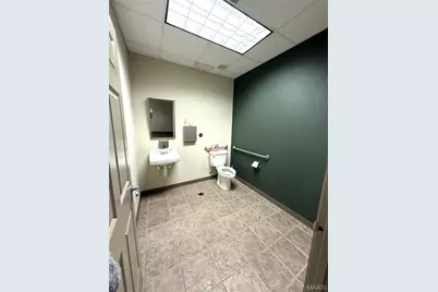 1405 Jungermann Road #E, Saint Peters, MO 63376 - Photo 7