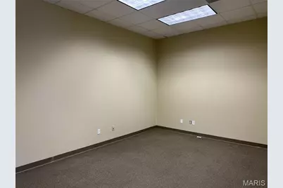1405 Jungermann Road #E, Saint Peters, MO 63376 - Photo 5