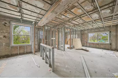 5815 Cates Avenue, Saint Louis, MO 63112 - Photo 11