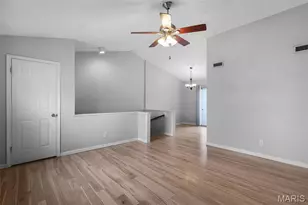 1631 E Swan Cir, Saint Louis, MO 63144 - Photo 5