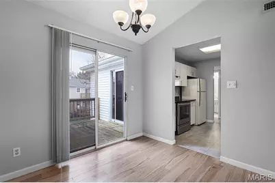 1631 E Swan Circle, Saint Louis, MO 63144 - Photo 7