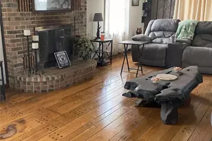 676 Frontier Ln, Bourbon, MO 65441 - Photo 7