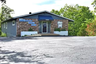 1333 W Outer 21 Rd, Arnold, MO 63010 - Photo 1