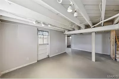 8724 Magdalen Avenue, Saint Louis, MO 63144 - Photo 25