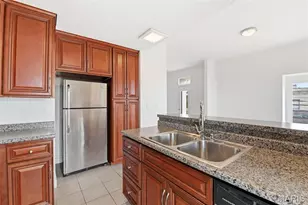 422 Lake Ave, Saint Louis, MO 63108 - Photo 13
