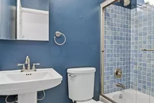 422 Lake Ave, Saint Louis, MO 63108 - Photo 23
