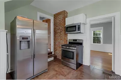 381 N Park Avenue, Cape Girardeau, MO 63701 - Photo 9