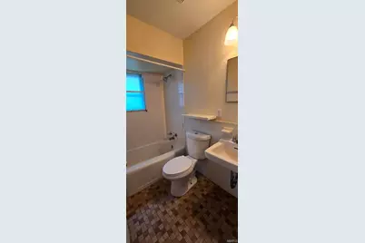 1 Banbury, Saint Louis, MO 63126 - Photo 3