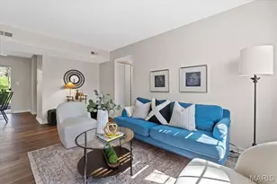 1551 Swallow Dr, Saint Louis, MO 63144 - Photo 1