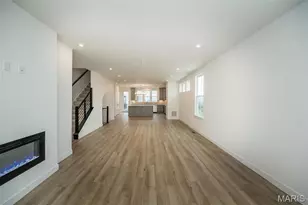 8904 Gateway Cir, Richmond Heights, MO 63144 - Photo 23