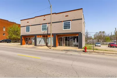 32 W School Street, Bonne Terre, MO 63628 - Photo 3