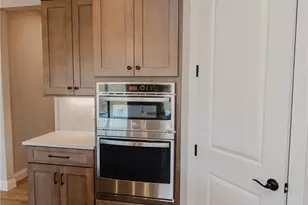 5333 Tesson Ct, Saint Louis, MO 63128 - Photo 5