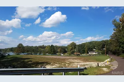 6518 S Lakeshore Drive, Hillsboro, MO 63050 - Photo 35