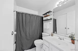 1747 Russet Valley Dr, Saint Louis, MO 63146 - Photo 17