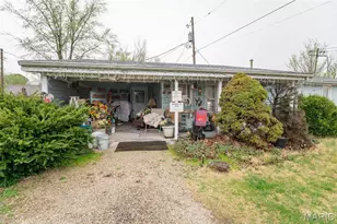 703 W Parkview Dr, New Melle, MO 65013 - Photo 1