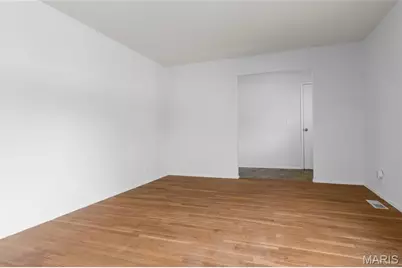 1455 Burnside Court, Florissant, MO 63031 - Photo 9