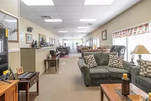 327 N Jefferson St, St James, MO 65559 - Photo 17