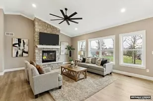 442 Shady Trail Dr, Troy, MO 63379 - Photo 15