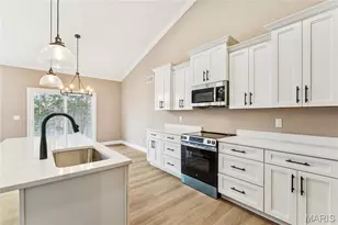 442 Shady Trail Dr, Troy, MO 63379 - Photo 19