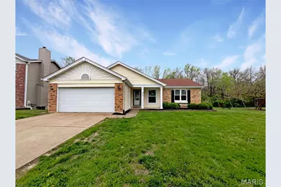 240 Barrington Drive, Saint Peters, MO 63376 - Photo 1