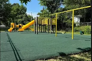 160 Cumberland Pk Ct, Ballwin, MO 63011 - Photo 23