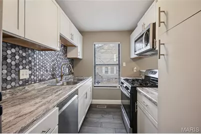 [Address not provided], Florissant, MO 63031 - Photo 9