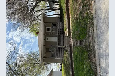 657 N Hawkins Avenue, Hannibal, MO 63401 - Photo 1
