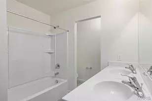 12 Fairmount Grv Dr, Saint Peters, MO 63376 - Photo 3