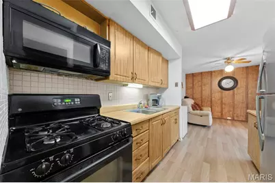 11151 Whispering Oaks Drive, Saint Louis, MO 63136 - Photo 13