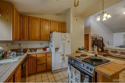 8619 Highway E, Bonne Terre, MO 63628 - Photo 17